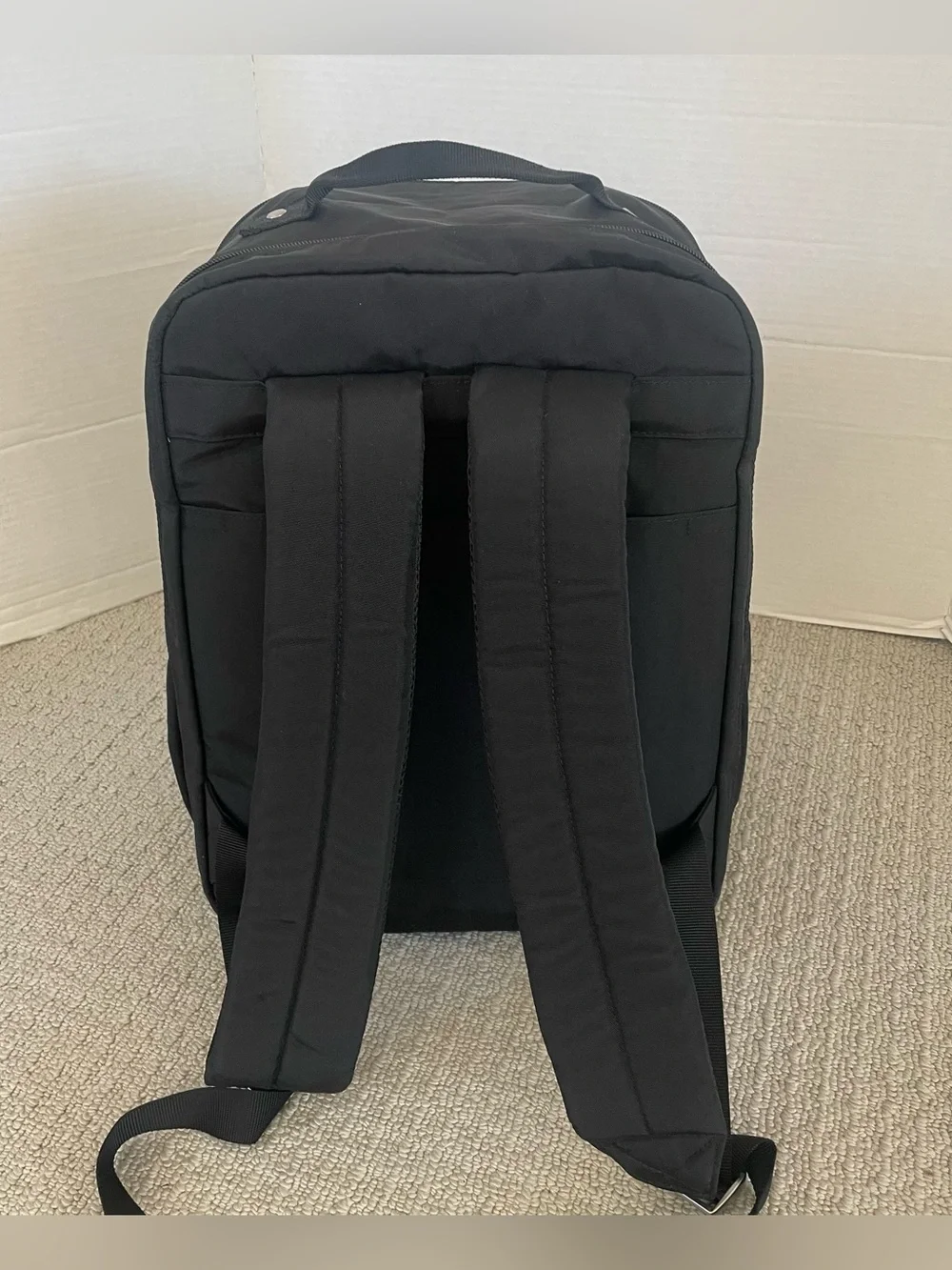 NWT baggallini everyday laptop backpack